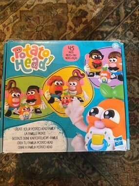 Hasbro Potato Head Playset - Potato Head Family
